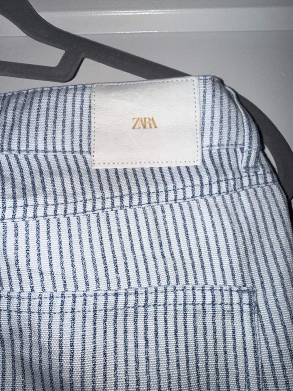 NWT ZARA Light Blue and White Pinstripe Jeans